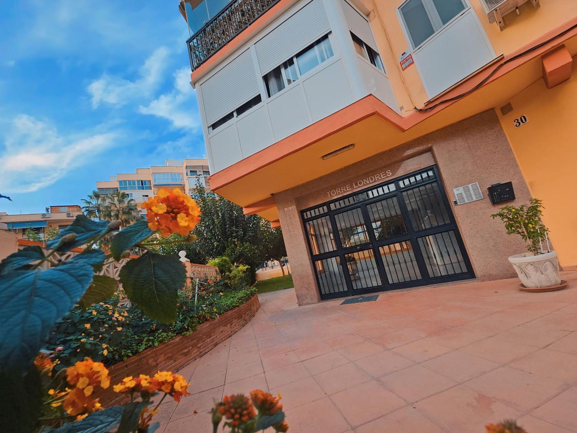 Apartamento Paseo Maritimo De Playamar Torremolinos Kültér fotó