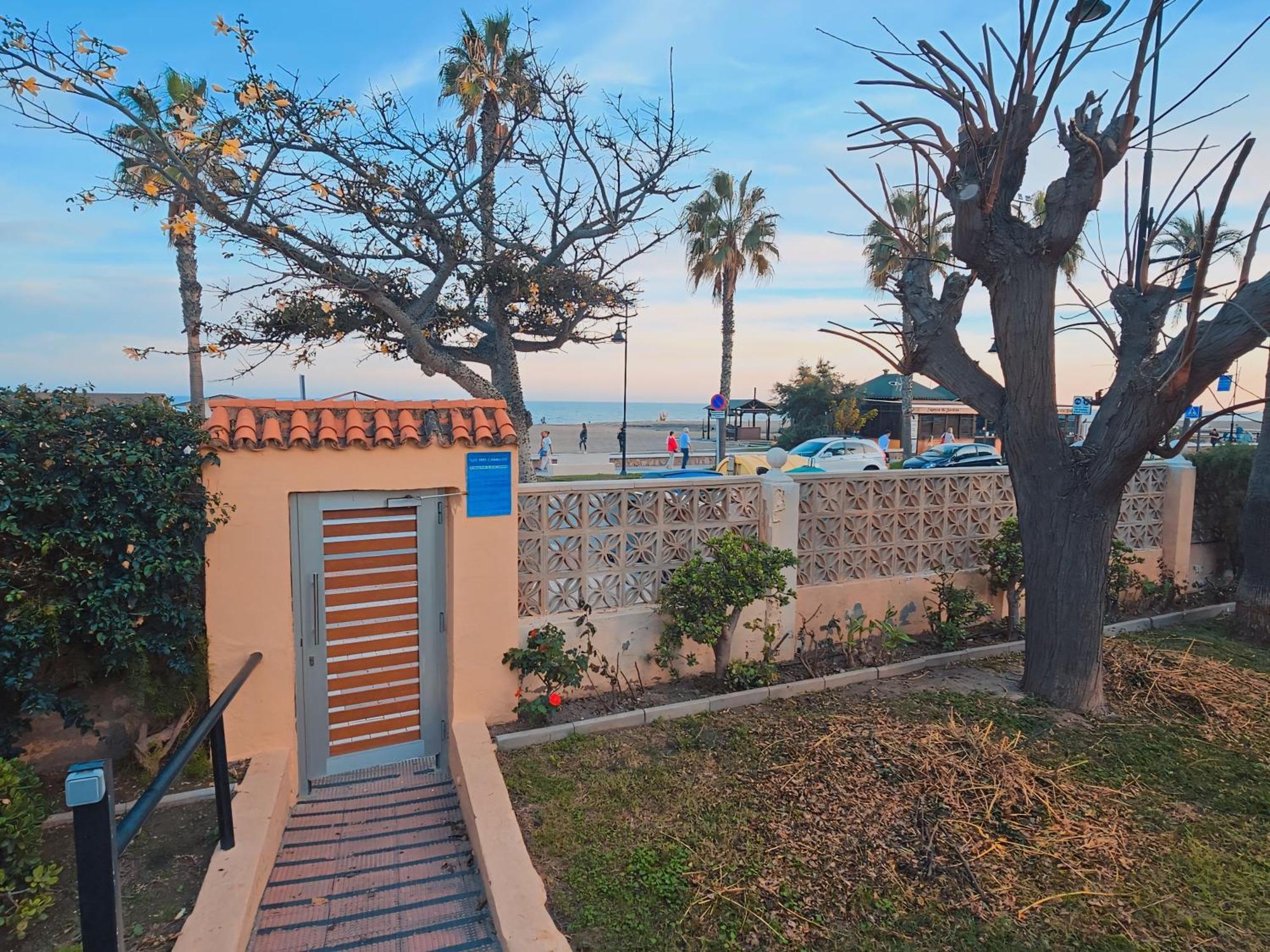 Apartamento Paseo Maritimo De Playamar Torremolinos Kültér fotó